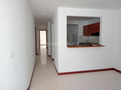 Apartamento de 3 alcobas en arriendo en Robledo, Medellín, 82 m² · foto 3 de 20