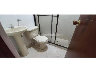 Apartamento de 3 alcobas en arriendo en Robledo, Medellín, 82 m² · foto 8 de 20