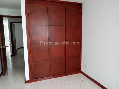 Apartamento de 3 alcobas en arriendo en Robledo, Medellín, 82 m² · foto 12 de 20