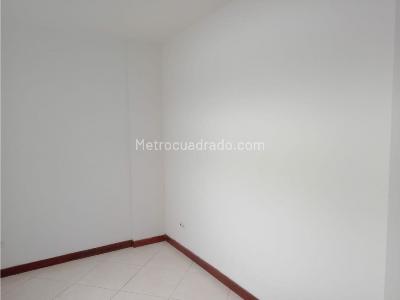 Apartamento de 3 alcobas en arriendo en Robledo, Medellín, 82 m² · foto 13 de 20