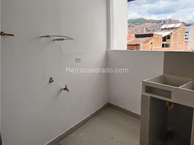 Apartamento en venta en Boston, Medellín · foto 6 de 8