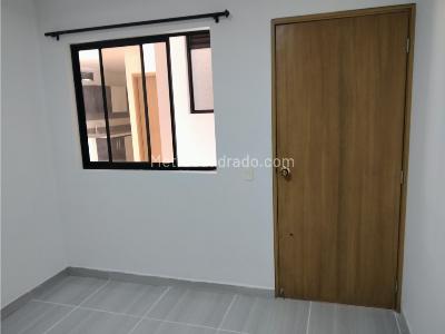 Apartamento en arriendo en La Candelaria, Medellín · foto 3 de 14