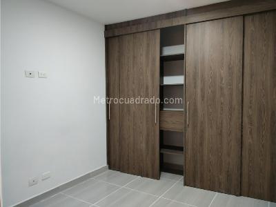 Apartamento en arriendo en La Candelaria, Medellín · foto 6 de 14