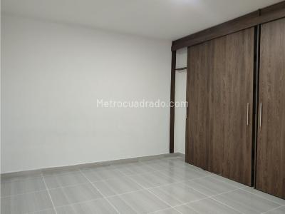 Apartamento en arriendo en La Candelaria, Medellín · foto 9 de 14