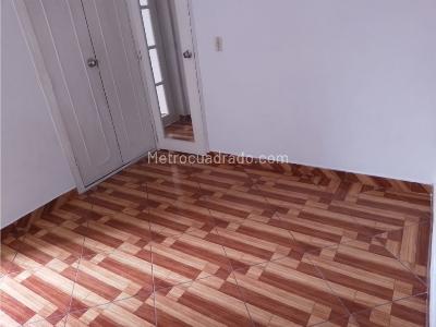 Apartamento de 2 alcobas en arriendo en La Candelaria, Medellín, 55 m² · foto 5 de 9
