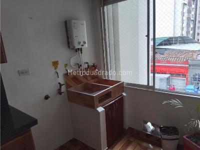 Apartamento de 2 alcobas en arriendo en La Candelaria, Medellín, 55 m² · foto 9 de 9