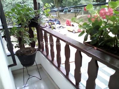 Casa de 4 alcobas en venta en La Magnolia, Envigado, 115 m² · foto 9 de 18