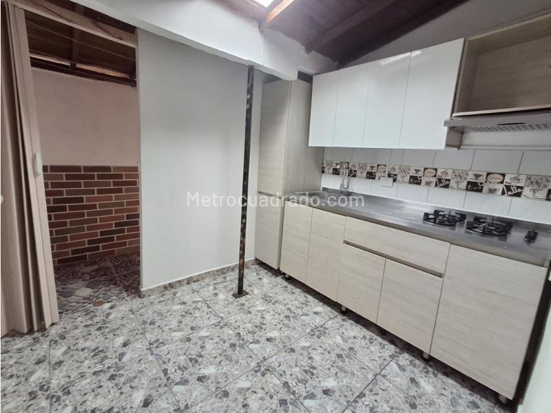 3-Bedroom House in San Agustin with Pool - 2