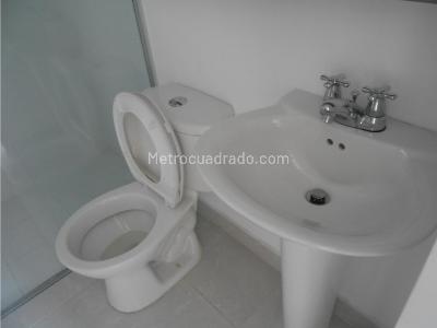 Apartamento de 3 alcobas en arriendo en Asdesillas, Sabaneta, 69 m² · foto 3 de 14