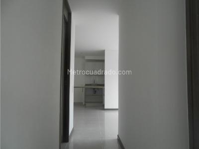 Apartamento de 3 alcobas en arriendo en Asdesillas, Sabaneta, 69 m² · foto 10 de 14