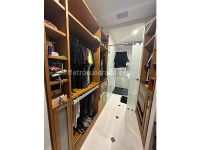 Apartamento de 3 alcobas en venta en Altos De Cabecera, Bucaramanga, 265 m² · foto 14 de 19