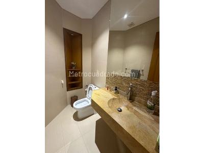 Apartamento de 3 alcobas en venta en Altos De Cabecera, Bucaramanga, 265 m² · foto 16 de 19