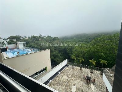 Apartamento de 3 alcobas en venta en Altos De Cabecera, Bucaramanga, 265 m² · foto 17 de 19