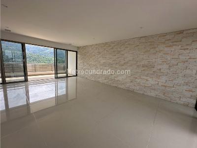 Apartamento de 3 alcobas en venta en Altos De Cabecera, Bucaramanga, 265 m² · foto 2 de 15