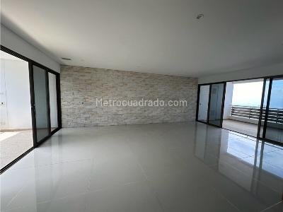 Apartamento de 3 alcobas en venta en Altos De Cabecera, Bucaramanga, 265 m² · foto 3 de 15