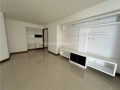 Apartamento de 3 alcobas en venta en Altos De Cabecera, Bucaramanga, 265 m² · foto 10 de 15