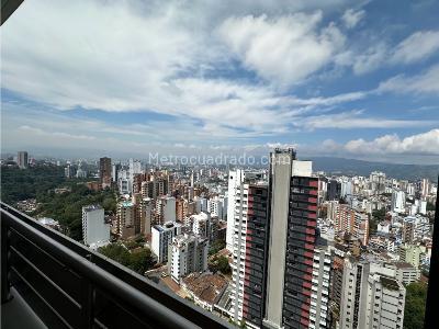 Apartamento de 3 alcobas en venta en Altos De Cabecera, Bucaramanga, 265 m² · foto 14 de 15