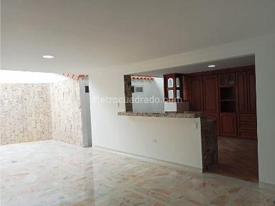 Casa de 4 alcobas en venta en Cañaveral, Floridablanca, 295 m² · foto 10 de 20