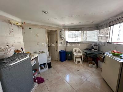 Apartamento de 3 alcobas en venta en Altos De Cabecera, Bucaramanga, 206 m² · foto 13 de 17