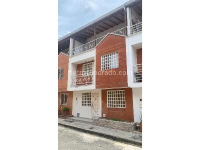 Casa de 3 alcobas en venta en Piedecuesta, Bucaramanga, 100 m² · foto 2 de 11