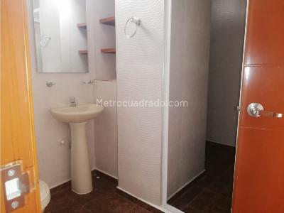 Apartamento de 4 alcobas en venta en Sotomayor, Bucaramanga, 107 m² · foto 6 de 19