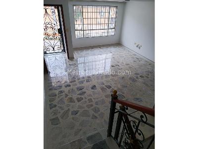 Casa de 4 alcobas en venta en Cañaveral, Bucaramanga, 225 m² · foto 4 de 19