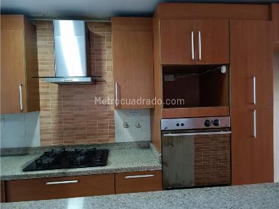 Casa de 4 alcobas en venta en Cañaveral, Bucaramanga, 225 m² · foto 12 de 19