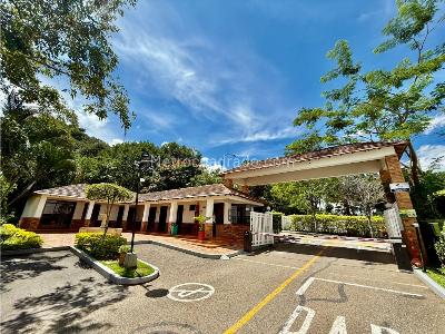Casa de 4 alcobas en venta en Piedecuesta, Bucaramanga, 600 m² · foto 3 de 20