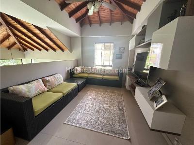 Casa de 4 alcobas en venta en Menzuli 37, Bucaramanga, 695 m² · foto 8 de 20
