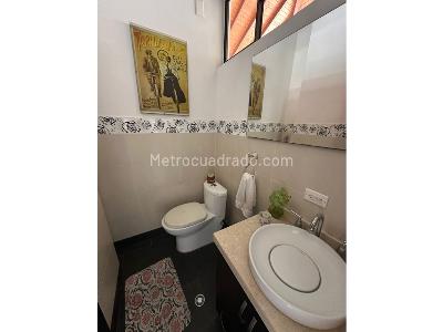 Casa de 4 alcobas en venta en Menzuli 37, Bucaramanga, 695 m² · foto 16 de 20