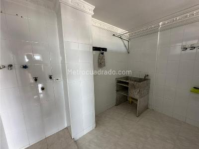 Apartamento de 4 alcobas en venta en La Aurora, Bucaramanga, 115 m² · foto 10 de 15