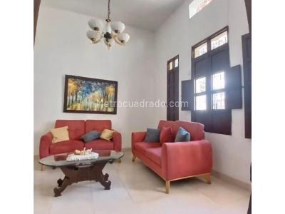 Casa de 5 alcobas en venta en Alarcon, Bucaramanga, 220 m² · foto 8 de 9