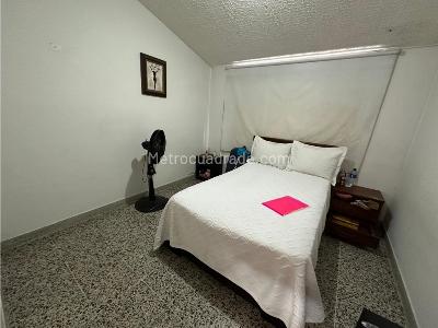 Casa de 4 alcobas en venta en Provenza, Bucaramanga, 230 m² · foto 7 de 12