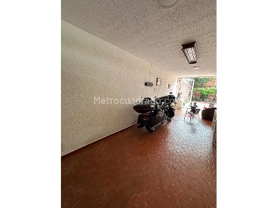 Casa de 4 alcobas en venta en Provenza, Bucaramanga, 230 m² · foto 9 de 12