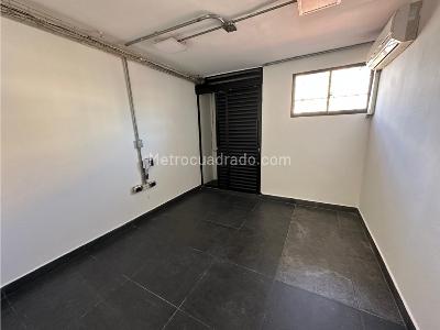 Casa de 3 alcobas en venta en La Victoria, Bucaramanga, 330 m² · foto 5 de 14