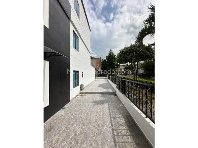 Casa de 5 alcobas en venta en La Victoria, Bucaramanga, 300 m² · foto 6 de 20