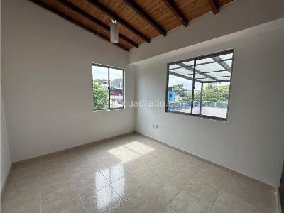 Casa de 5 alcobas en venta en La Victoria, Bucaramanga, 300 m² · foto 13 de 20