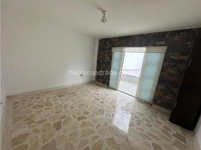 Casa de 5 alcobas en venta en La Victoria, Bucaramanga, 300 m² · foto 16 de 20