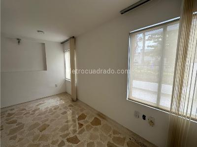 Casa de 5 alcobas en venta en La Victoria, Bucaramanga, 300 m² · foto 17 de 20