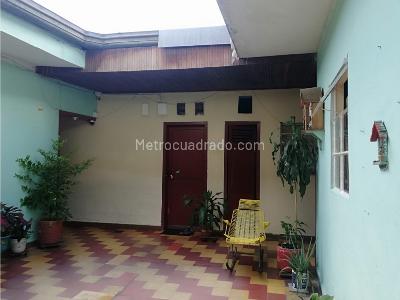 Casa de 5 alcobas en venta en Garica Rovira, Bucaramanga, 260 m² · foto 15 de 18