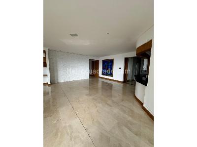 Apartamento de 4 alcobas en venta en Cabecera, Bucaramanga, 250 m² · foto 2 de 16