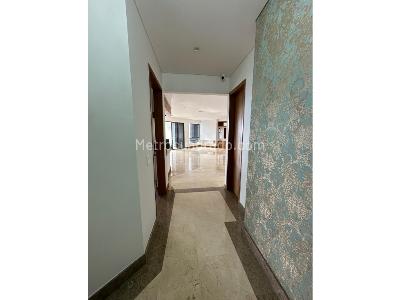 Apartamento de 4 alcobas en venta en Cabecera, Bucaramanga, 250 m² · foto 12 de 16