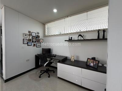 Casa de 3 alcobas en venta en Lagos Del Cacique, Bucaramanga, 226 m² · foto 8 de 19