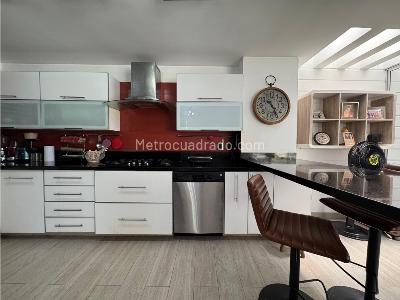 Casa de 3 alcobas en venta en Cabecera Del Llano, Bucaramanga, 596 m² · foto 14 de 20
