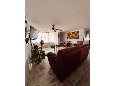 Apartamento de 3 alcobas en venta en Bolarqui, Bucaramanga, 130 m² · foto 3 de 15
