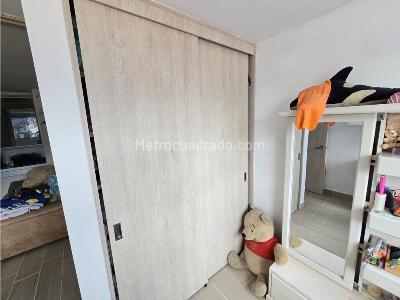 Apartamento de 3 alcobas en venta en Provenza, Bucaramanga, 89 m² · foto 10 de 16