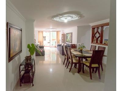 Apartamento de 4 alcobas en venta en Pinos, Bucaramanga, 125 m² · foto 3 de 19