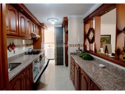 Apartamento de 4 alcobas en venta en Pinos, Bucaramanga, 125 m² · foto 8 de 19