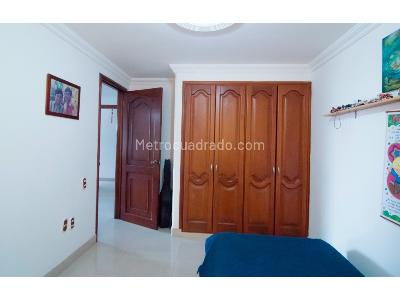 Apartamento de 4 alcobas en venta en Pinos, Bucaramanga, 125 m² · foto 9 de 19
