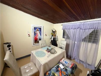 Casa de 5 alcobas en venta en Pablo Vi, Bucaramanga, 220 m² · foto 16 de 18